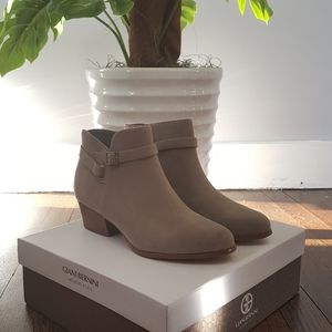 Giani Bernini Ankle Boots